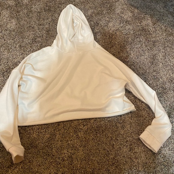 CREAM ARDENE CROP HOODIE - Picture 2 of 8
